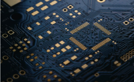 高頻PCB的性能指標與重要參數：基板材料差異解析 - ibpcb